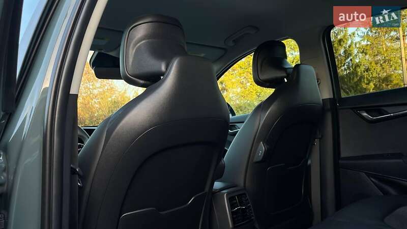 Позашляховик / Кросовер Kia Niro 2024 в Хирові