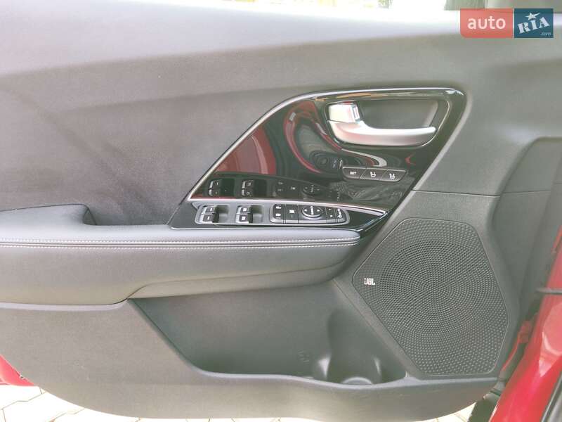 Позашляховик / Кросовер Kia Niro 2019 в Львові