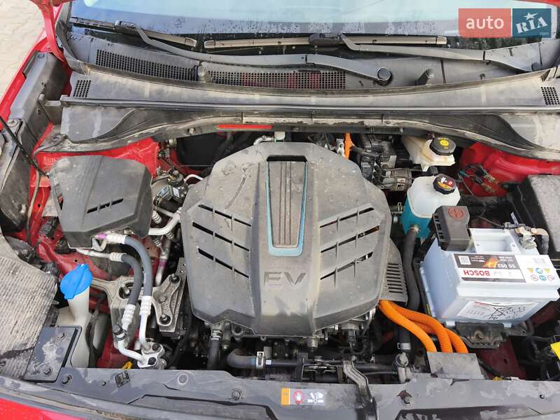 Позашляховик / Кросовер Kia Niro 2019 в Львові