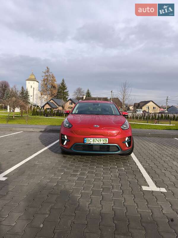 Позашляховик / Кросовер Kia Niro 2019 в Львові