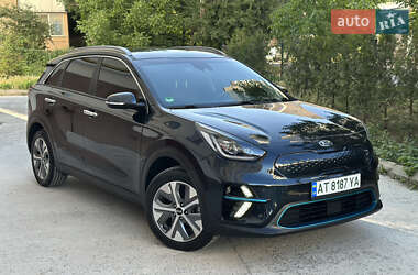 Позашляховик / Кросовер Kia Niro 2019 в Івано-Франківську