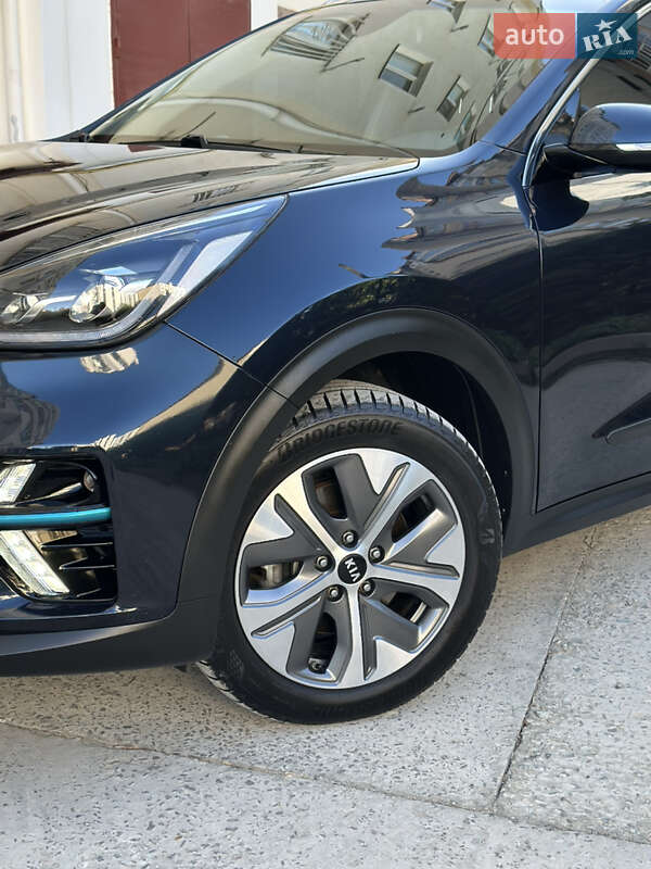 Внедорожник / Кроссовер Kia Niro 2019 в Ивано-Франковске