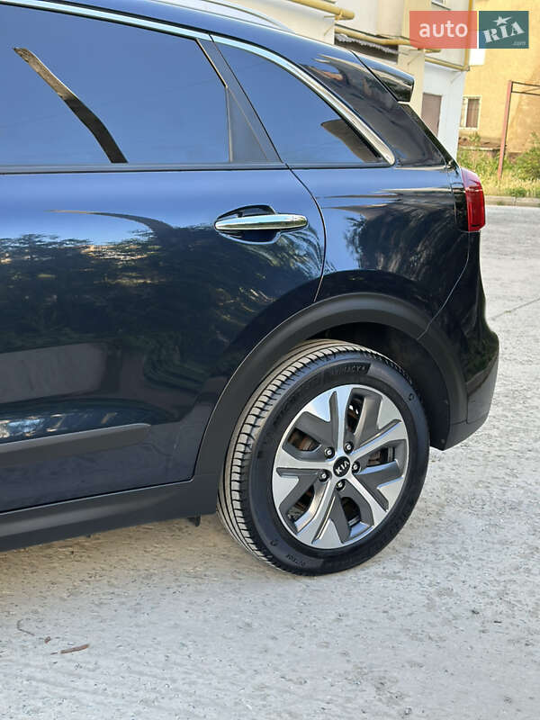 Внедорожник / Кроссовер Kia Niro 2019 в Ивано-Франковске