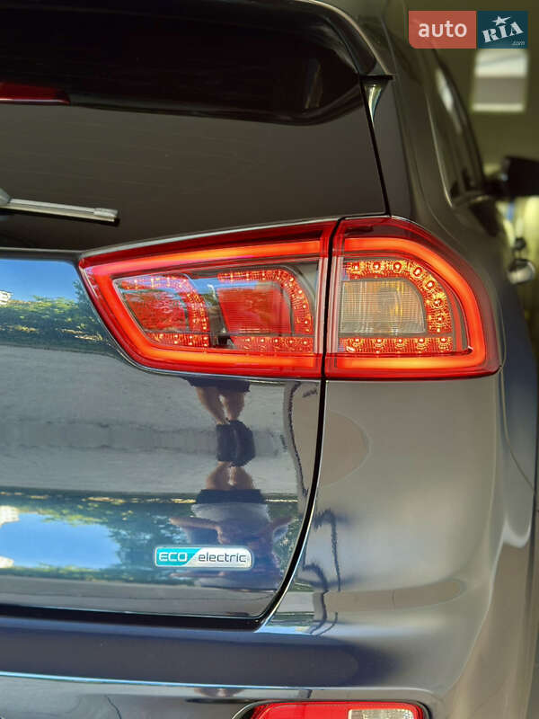 Внедорожник / Кроссовер Kia Niro 2019 в Ивано-Франковске