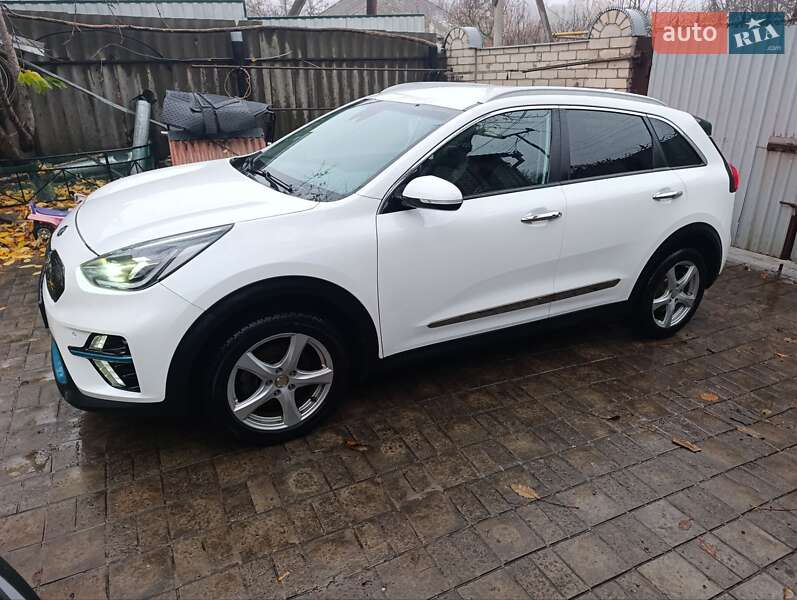 Внедорожник / Кроссовер Kia Niro 2020 в Богодухове фото 13 Внедорожник / Кроссовер Kia Niro 2020 в Богодухове