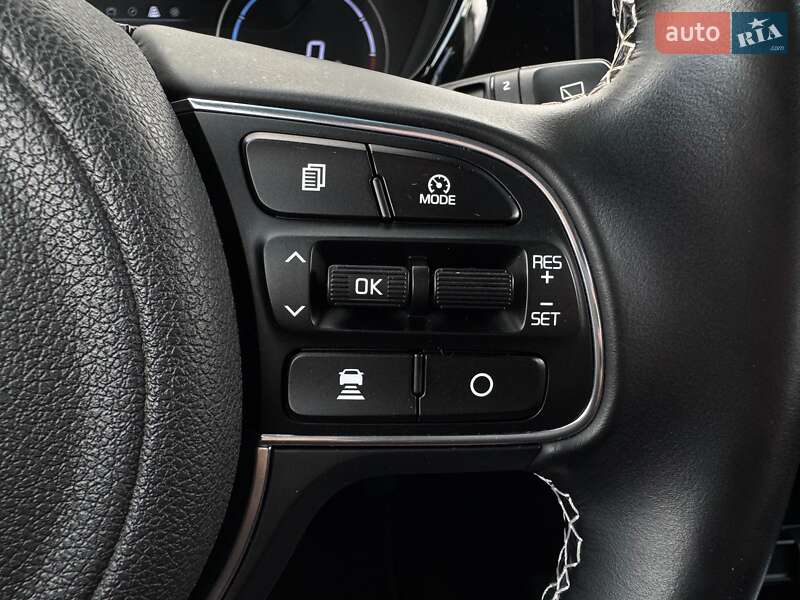 Внедорожник / Кроссовер Kia Niro 2020 в Львове