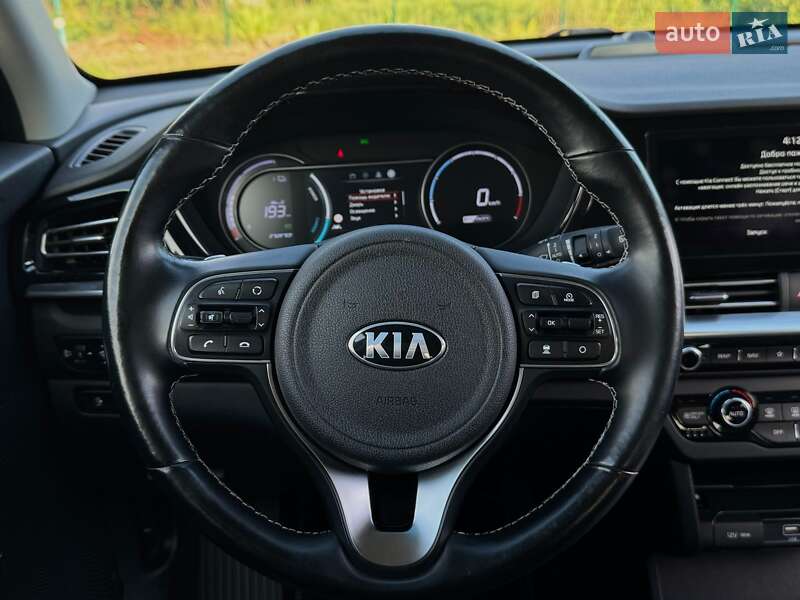 Внедорожник / Кроссовер Kia Niro 2020 в Львове