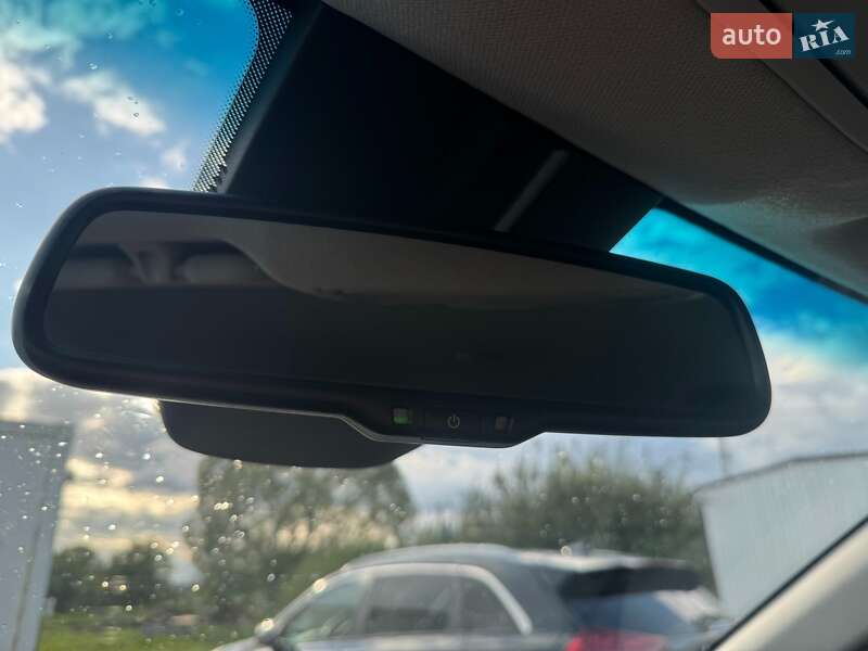 Внедорожник / Кроссовер Kia Niro 2020 в Львове