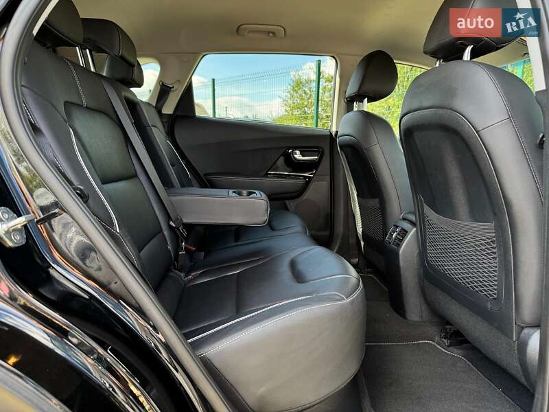 Внедорожник / Кроссовер Kia Niro 2020 в Львове