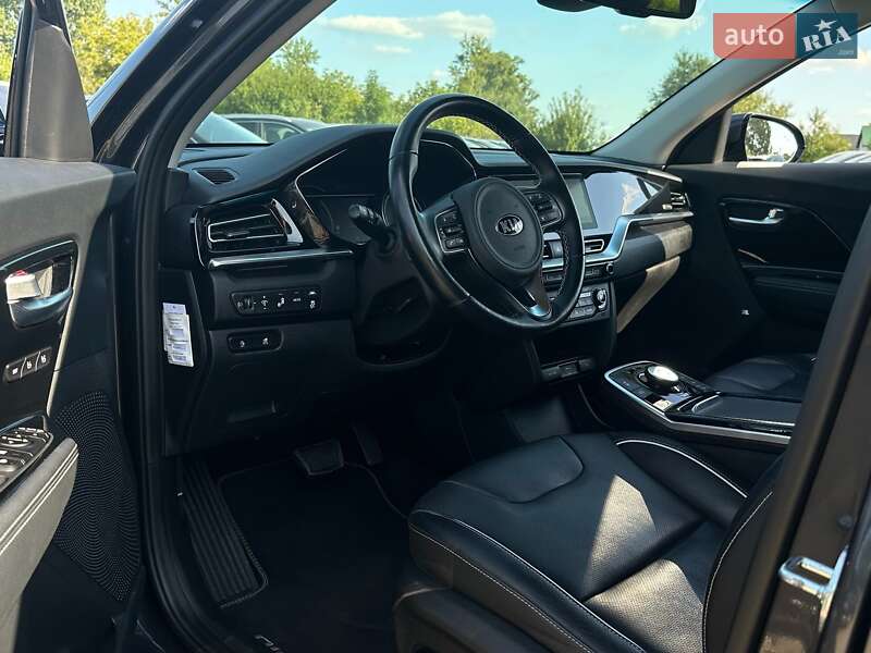 Внедорожник / Кроссовер Kia Niro 2020 в Львове