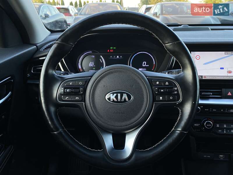 Внедорожник / Кроссовер Kia Niro 2020 в Львове