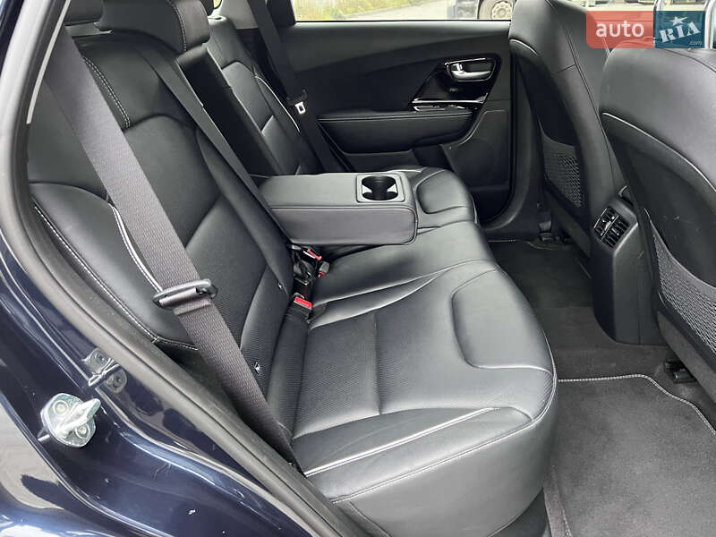 Позашляховик / Кросовер Kia Niro 2020 в Тернополі