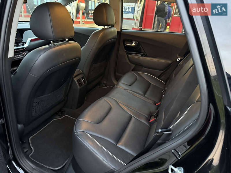 Внедорожник / Кроссовер Kia Niro 2021 в Тернополе