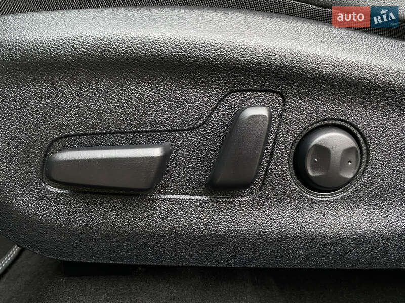 Внедорожник / Кроссовер Kia Niro 2020 в Львове