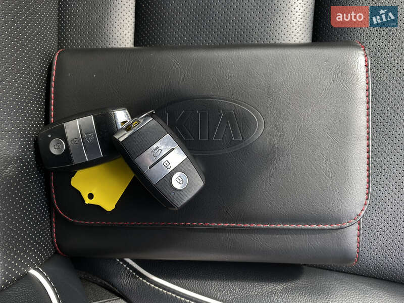 Внедорожник / Кроссовер Kia Niro 2020 в Львове