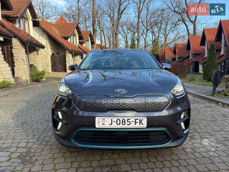 Внедорожник / Кроссовер Kia Niro 2020 в Львове
