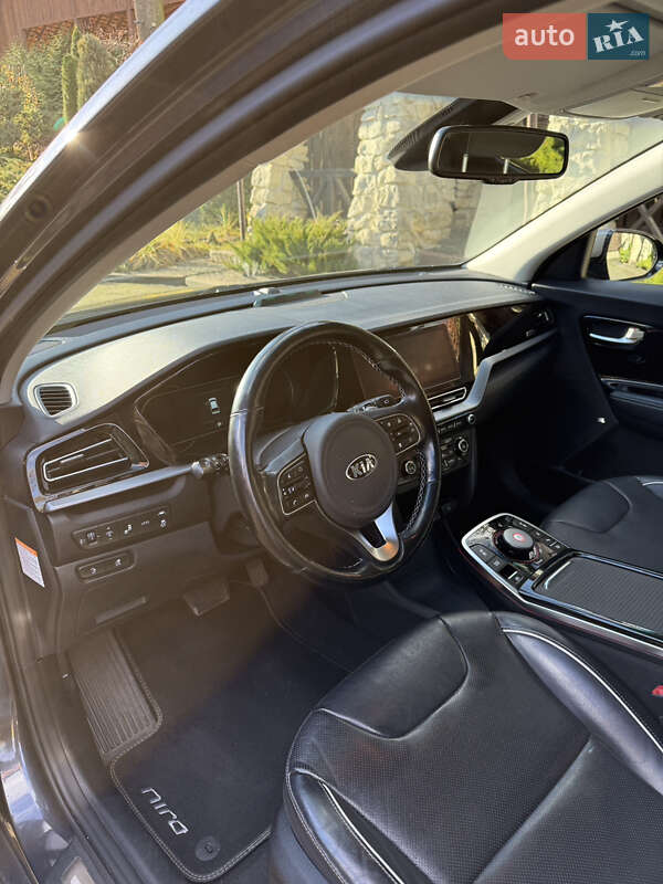 Внедорожник / Кроссовер Kia Niro 2020 в Львове