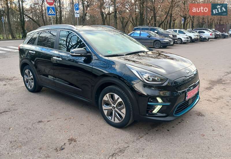 Позашляховик / Кросовер Kia Niro 2020 в Луцьку