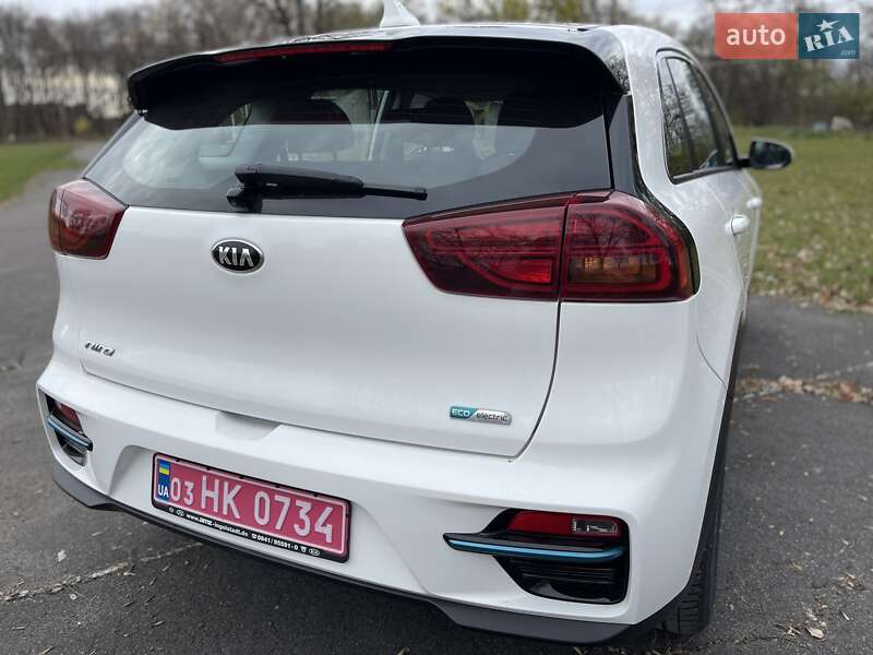 Внедорожник / Кроссовер Kia Niro 2021 в Хмельницком