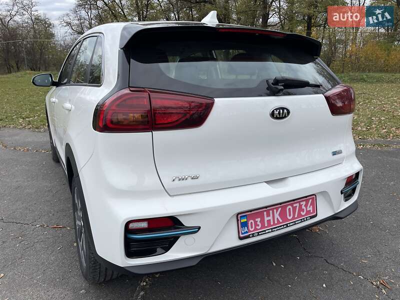 Внедорожник / Кроссовер Kia Niro 2021 в Хмельницком
