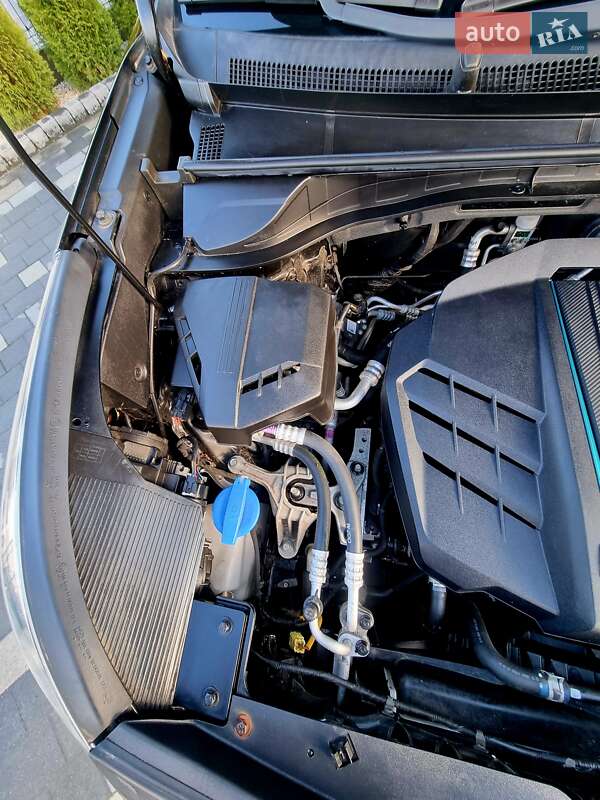 Позашляховик / Кросовер Kia Niro 2019 в Дрогобичі фото 94 Позашляховик / Кросовер Kia Niro 2019 в Дрогобичі