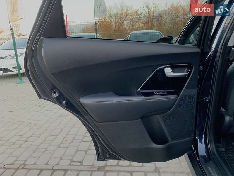 Внедорожник / Кроссовер Kia Niro 2020 в Бердичеве