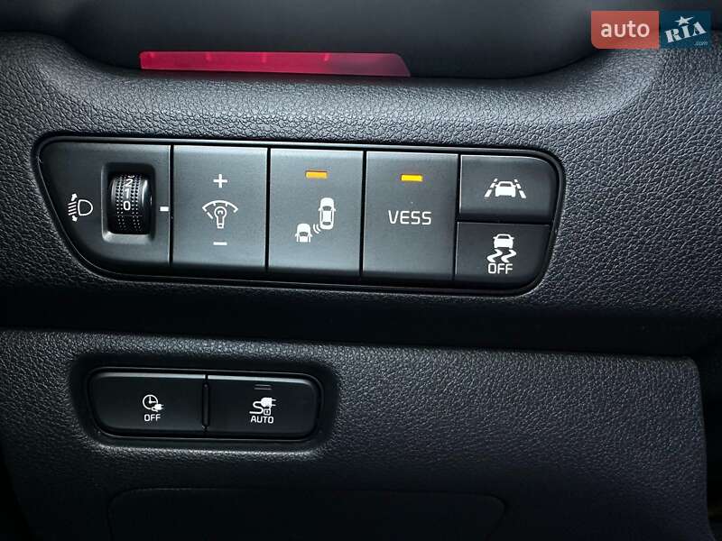 Внедорожник / Кроссовер Kia Niro 2021 в Львове