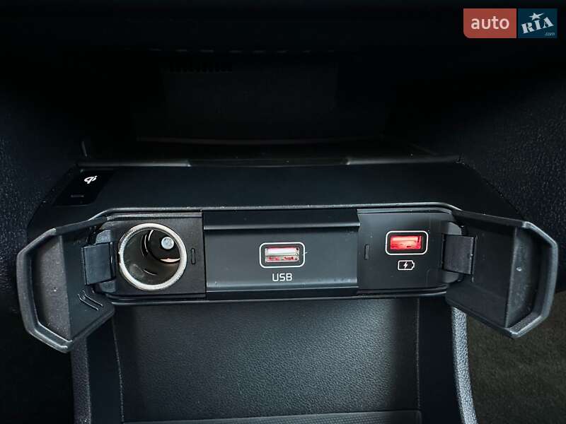 Внедорожник / Кроссовер Kia Niro 2021 в Львове