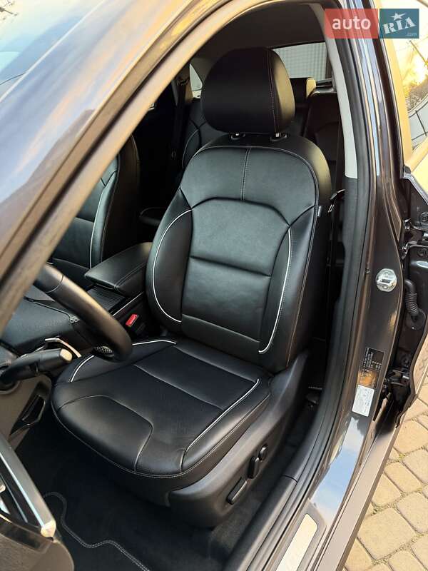 Внедорожник / Кроссовер Kia Niro 2020 в Черновцах