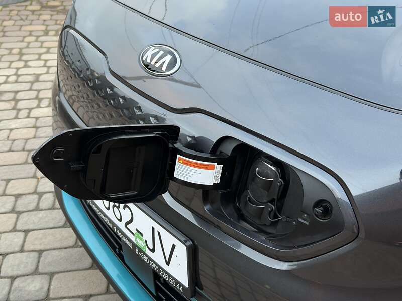 Внедорожник / Кроссовер Kia Niro 2020 в Черновцах