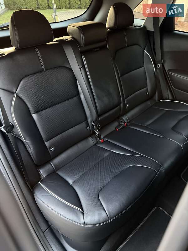 Внедорожник / Кроссовер Kia Niro 2020 в Черновцах