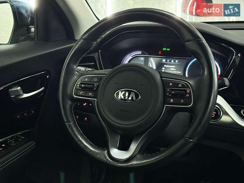 Позашляховик / Кросовер Kia Niro 2020 в Луцьку фото 17 Позашляховик / Кросовер Kia Niro 2020 в Луцьку