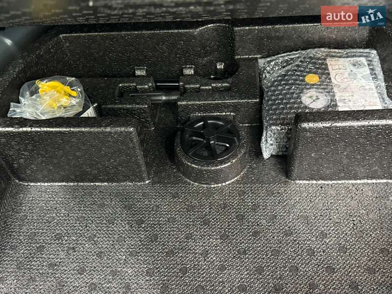 Позашляховик / Кросовер Kia Niro 2020 в Луцьку фото 34 Позашляховик / Кросовер Kia Niro 2020 в Луцьку