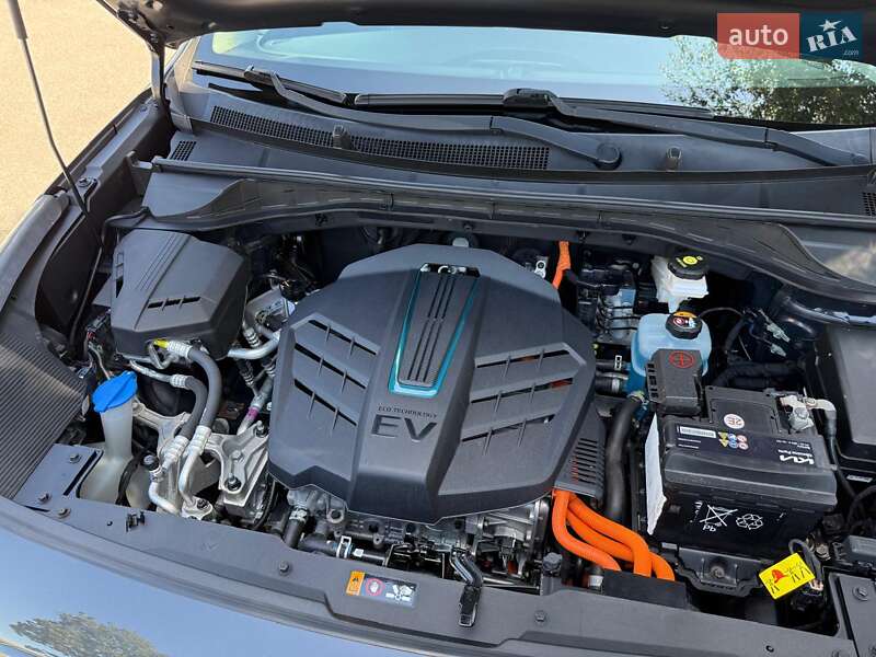 Внедорожник / Кроссовер Kia Niro 2020 в Краснограде