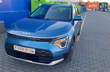 Позашляховик / Кросовер Kia Niro 2023 в Дубні