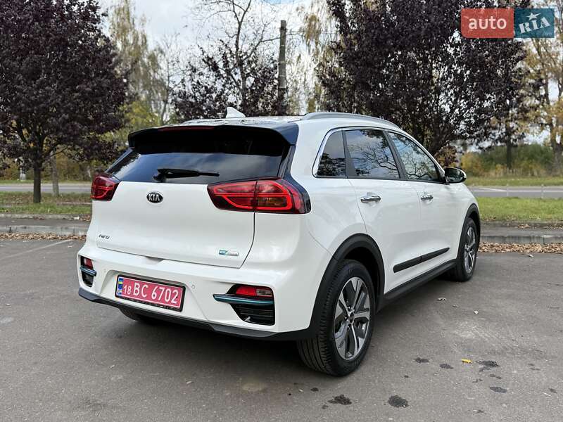 Внедорожник / Кроссовер Kia Niro 2020 в Ровно