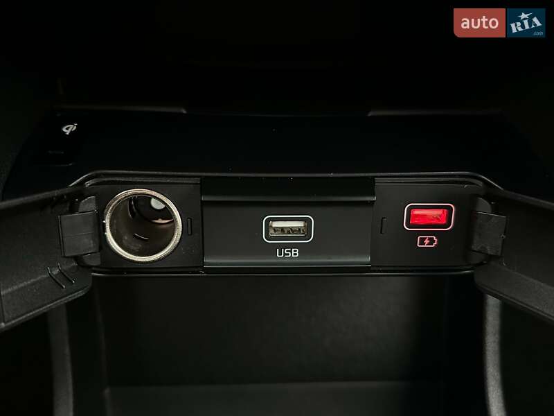 Внедорожник / Кроссовер Kia Niro 2022 в Львове