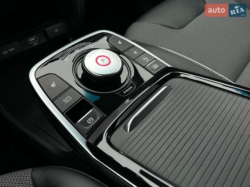 Внедорожник / Кроссовер Kia Niro 2022 в Львове