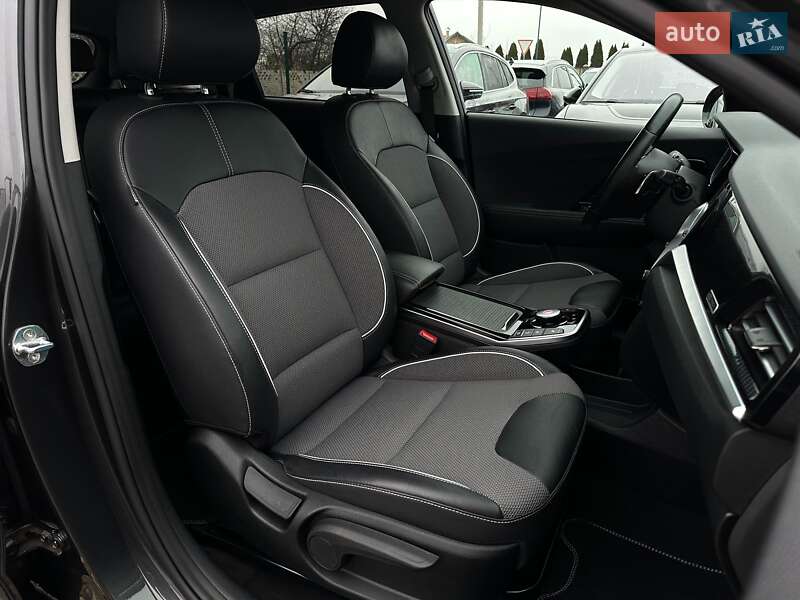 Внедорожник / Кроссовер Kia Niro 2022 в Львове