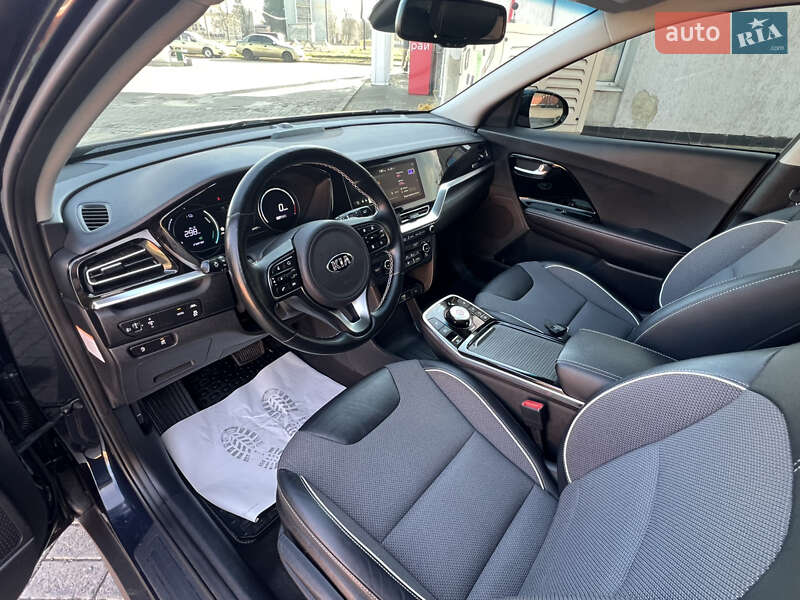 Внедорожник / Кроссовер Kia Niro 2020 в Дрогобыче фото 35 Внедорожник / Кроссовер Kia Niro 2020 в Дрогобыче