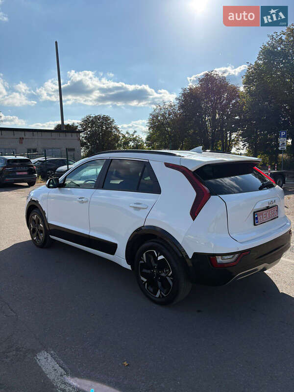 Внедорожник / Кроссовер Kia Niro 2023 в Ровно