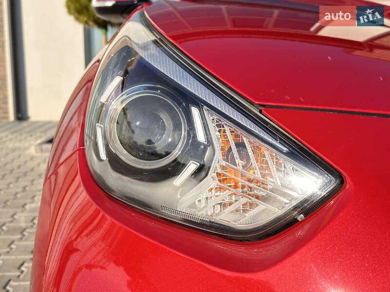 Внедорожник / Кроссовер Kia Niro 2020 в Тернополе