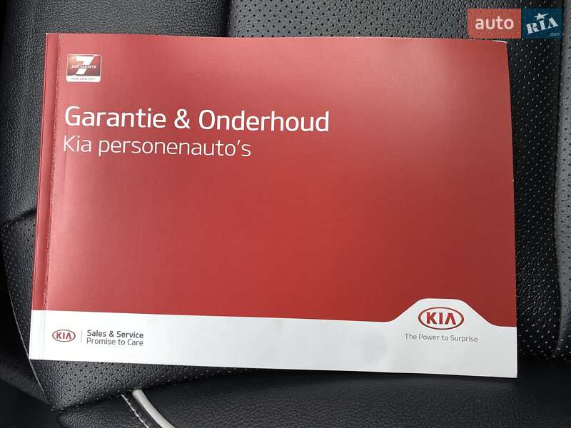 Позашляховик / Кросовер Kia Niro 2020 в Львові