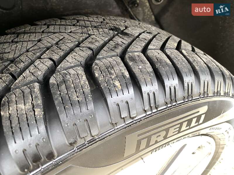 Внедорожник / Кроссовер Kia Niro 2020 в Львове