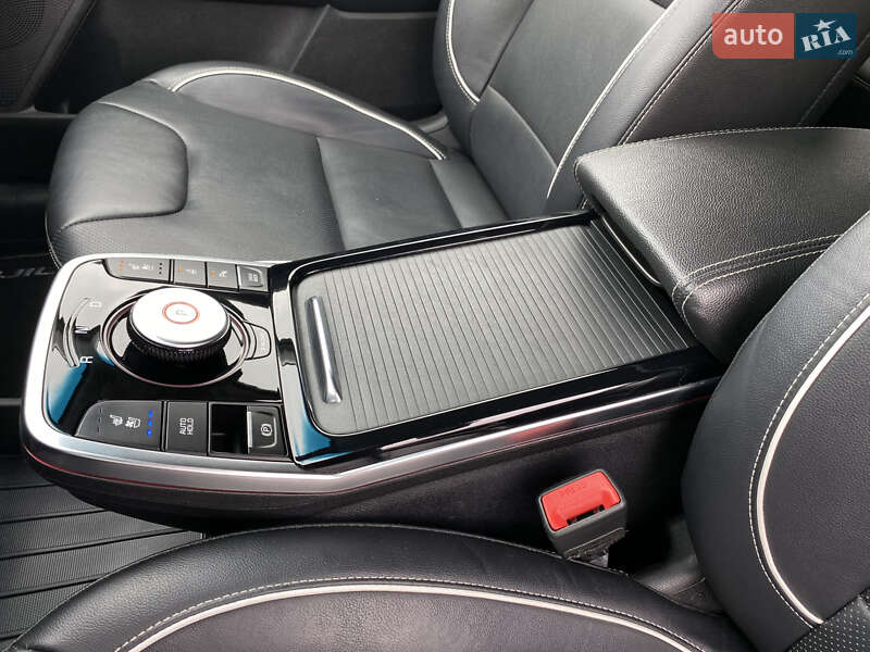 Внедорожник / Кроссовер Kia Niro 2020 в Львове фото 68 Внедорожник / Кроссовер Kia Niro 2020 в Львове