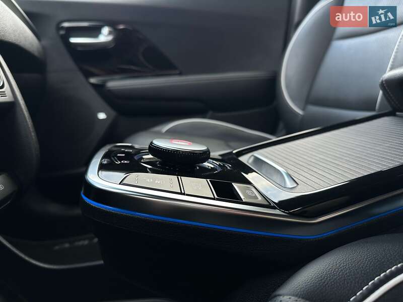 Внедорожник / Кроссовер Kia Niro 2022 в Львове