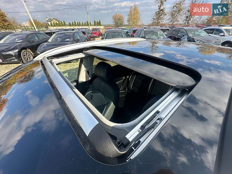 Внедорожник / Кроссовер Kia Niro 2022 в Львове