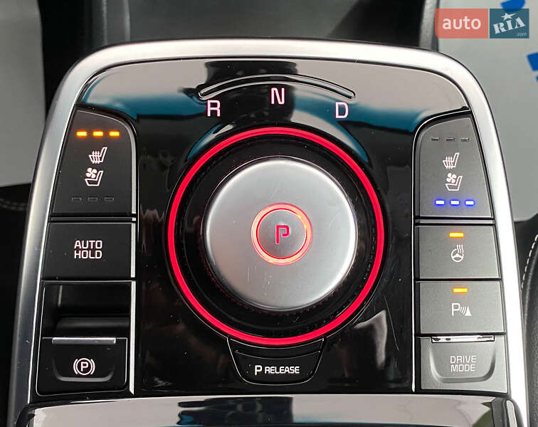 Внедорожник / Кроссовер Kia Niro 2020 в Львове