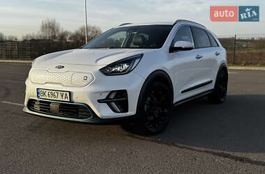 Внедорожник / Кроссовер Kia Niro 2019 в Ровно