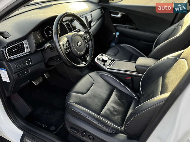 Внедорожник / Кроссовер Kia Niro 2019 в Ровно